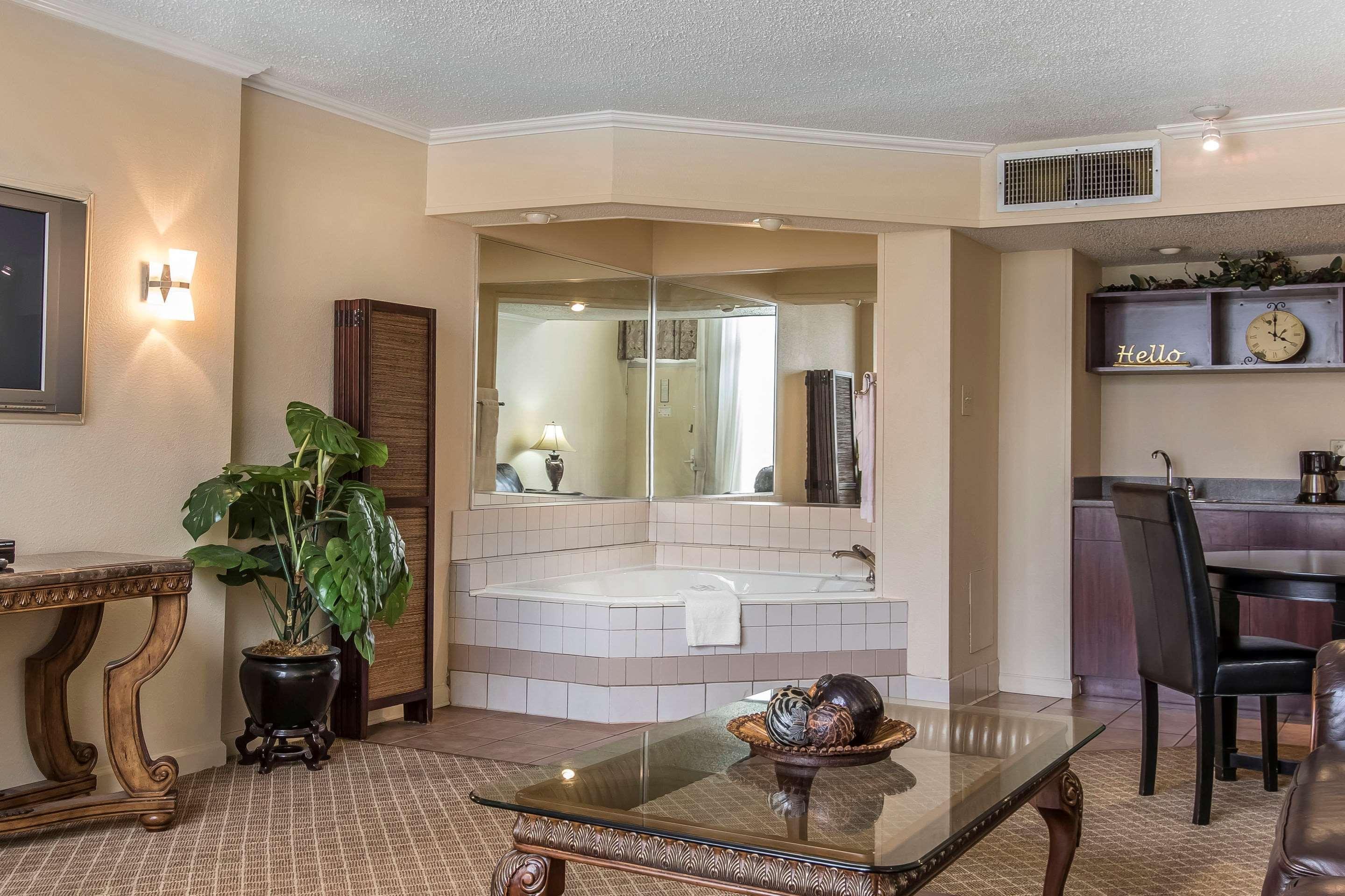 Clarion Inn Morgan City Bagian luar foto
