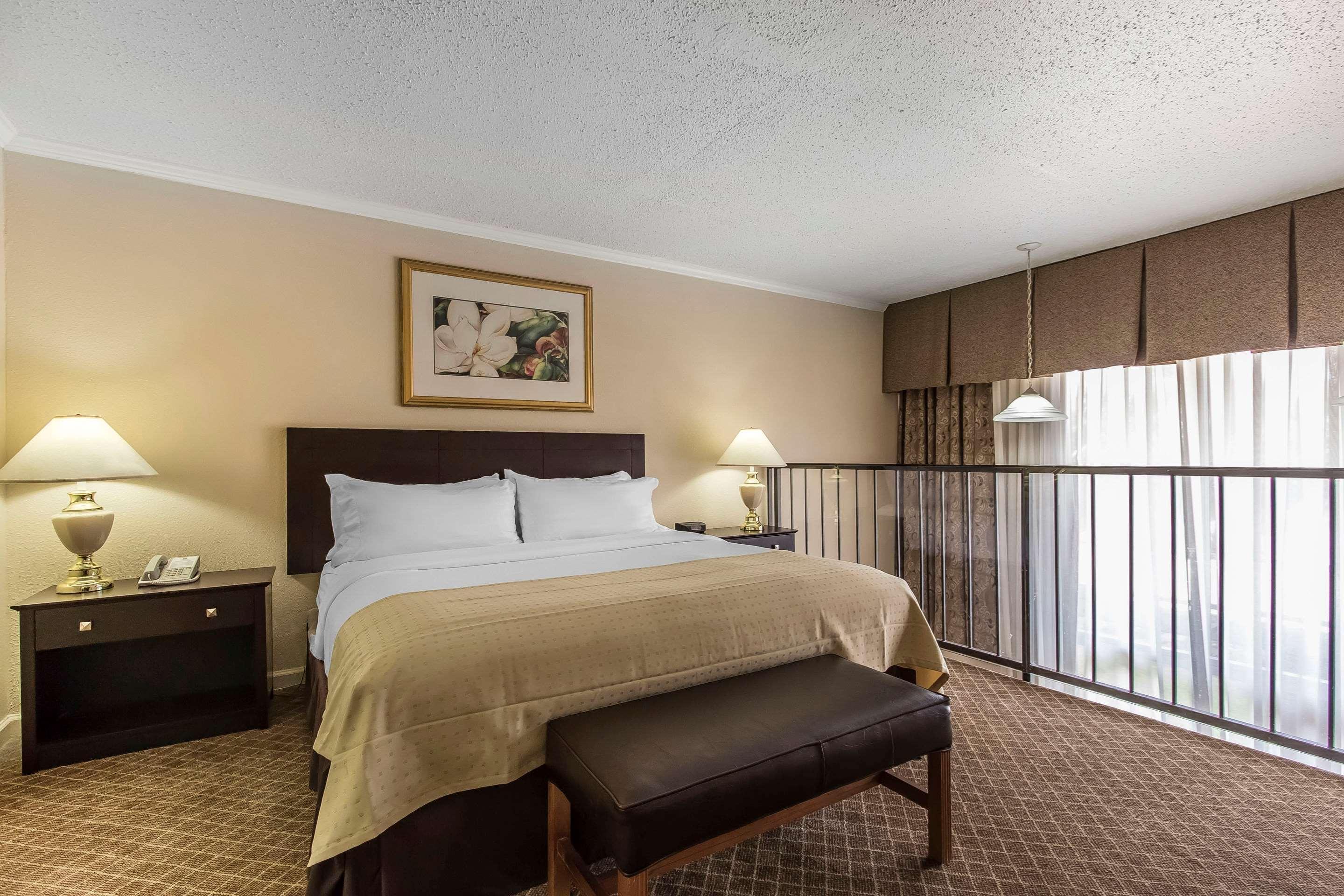 Clarion Inn Morgan City Bagian luar foto