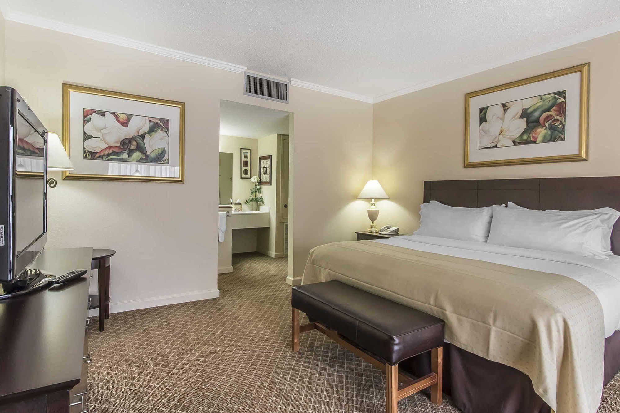 Clarion Inn Morgan City Bagian luar foto